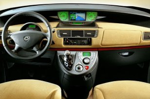 Lancia Phedra 2002 - 2008