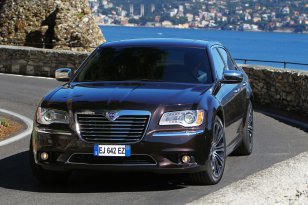 Lancia Thema 2011 - 2014
