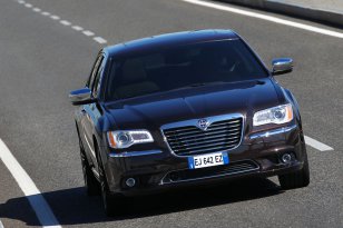 Lancia Thema 2011 - 2014
