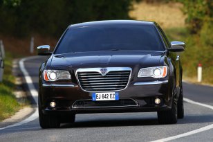 Lancia Thema 2011 - 2014