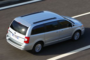 Lancia Voyager 2011
