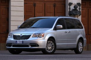 Lancia Voyager 2011