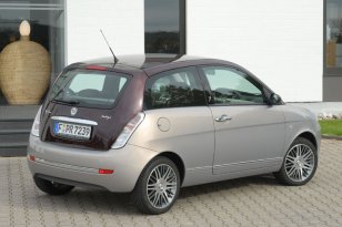 Lancia Ypsilon 2006 - 2011