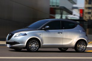 Lancia Ypsilon 2011