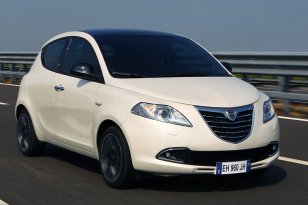 Lancia Ypsilon 2011