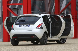 Lancia Ypsilon 2011