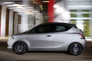 Lancia Ypsilon 2011