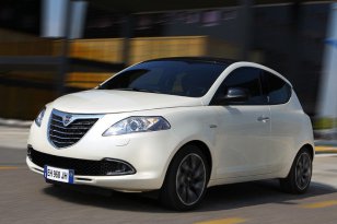 Lancia Ypsilon 2011