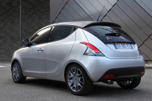 Lancia Ypsilon 2011
