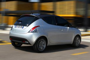 Lancia Ypsilon 2011
