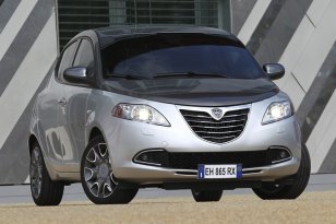 Lancia Ypsilon 2011