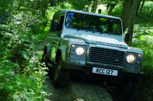 Land Rover Defender 2007 - 2011