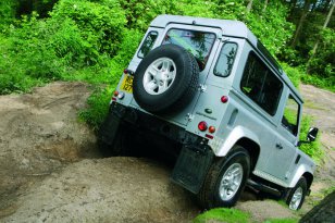 Land Rover Defender 2007 - 2011