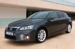 Lexus CT 2011 - 2014
