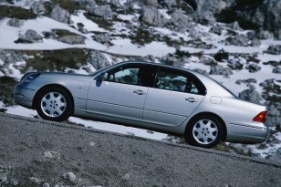 Lexus LS 2000 - 2003