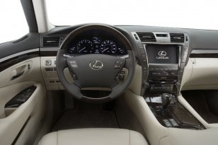 Lexus LS 2006 - 2010