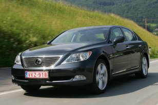 Lexus LS 2006 - 2010