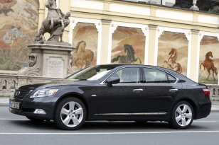 Lexus LS 2006 - 2010