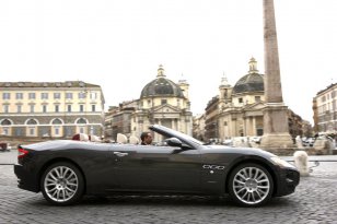 Maserati GranCabrio 2010