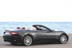 Maserati GranCabrio 2010