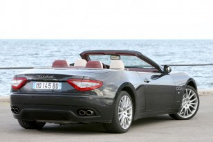 Maserati GranCabrio 2010