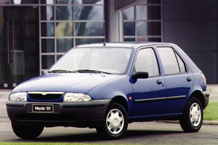 Mazda 121 