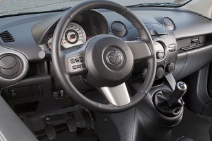 Mazda 2 2008 - 2010