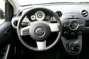 Mazda 2 2008 - 2010