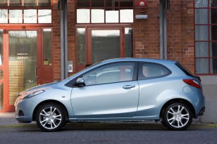 Mazda 2 2008 - 2010