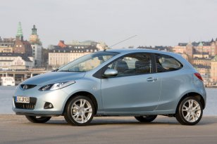 Mazda 2 2008 - 2010