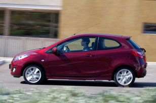 Mazda 2 2010 - 2013