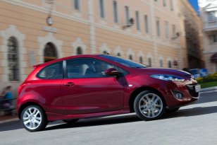 Mazda 2 2010 - 2013