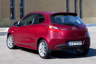Mazda 2 2010 - 2013
