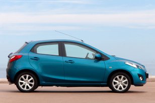 Mazda 2 2010