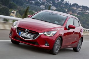 Mazda 2 2015