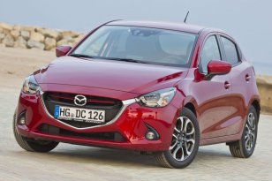 Mazda 2 2015