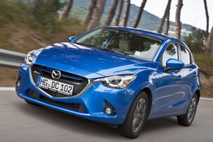 Mazda 2 2015
