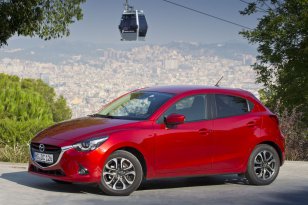 Mazda 2 2015