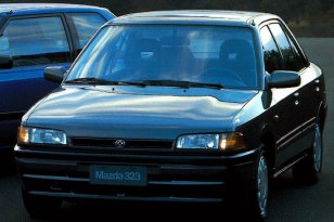 Mazda 323 