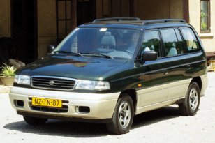 Mazda MPV 