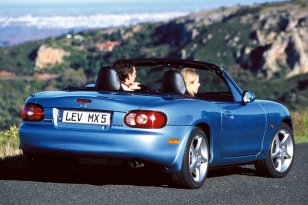 Mazda MX-5 2001 - 2004