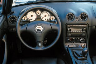 Mazda MX-5 2001 - 2004