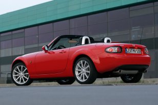 Mazda MX-5 2005 - 2009