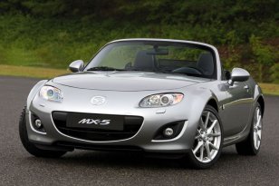 Mazda MX-5 Roadster Coupe