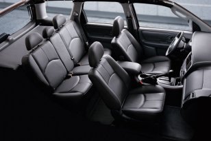 Mazda Tribute 2004 - 2005