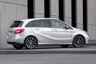 Mercedes Benz B-class 2011