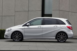 Mercedes Benz B-class 2011