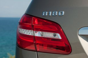 Mercedes Benz B-class 2011