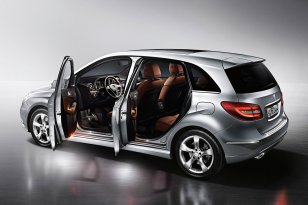 Mercedes Benz B-class 2011
