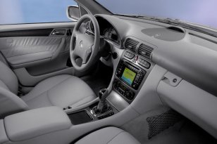 Mercedes Benz C-class 2000 - 2004